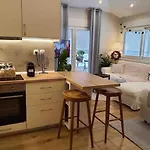 Cozy στο κεντρο Apartmán Larissa