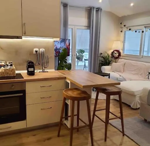 Cozy στο κεντρο Apartamento Larissa